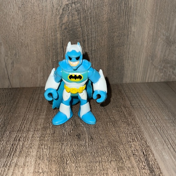 Fisher-Price Imaginext DC Super Friends Arctic Ice Batman - Picture 1 of 7